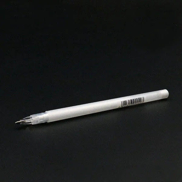 Touchnew black card hand-painted highlight pen with 0.8mm tip in golden, silver, and white colours