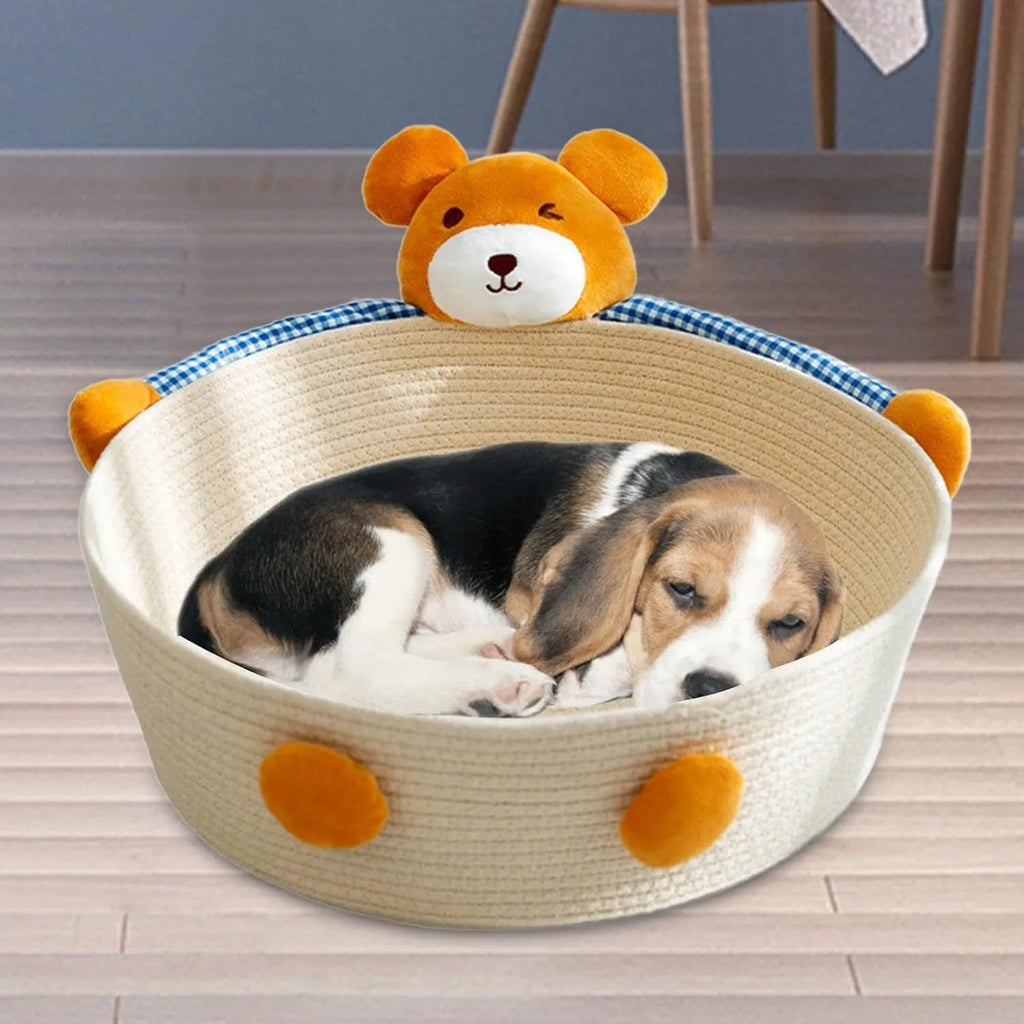 Woven cotton rope cat bed basket with integrated scratching board in bear design