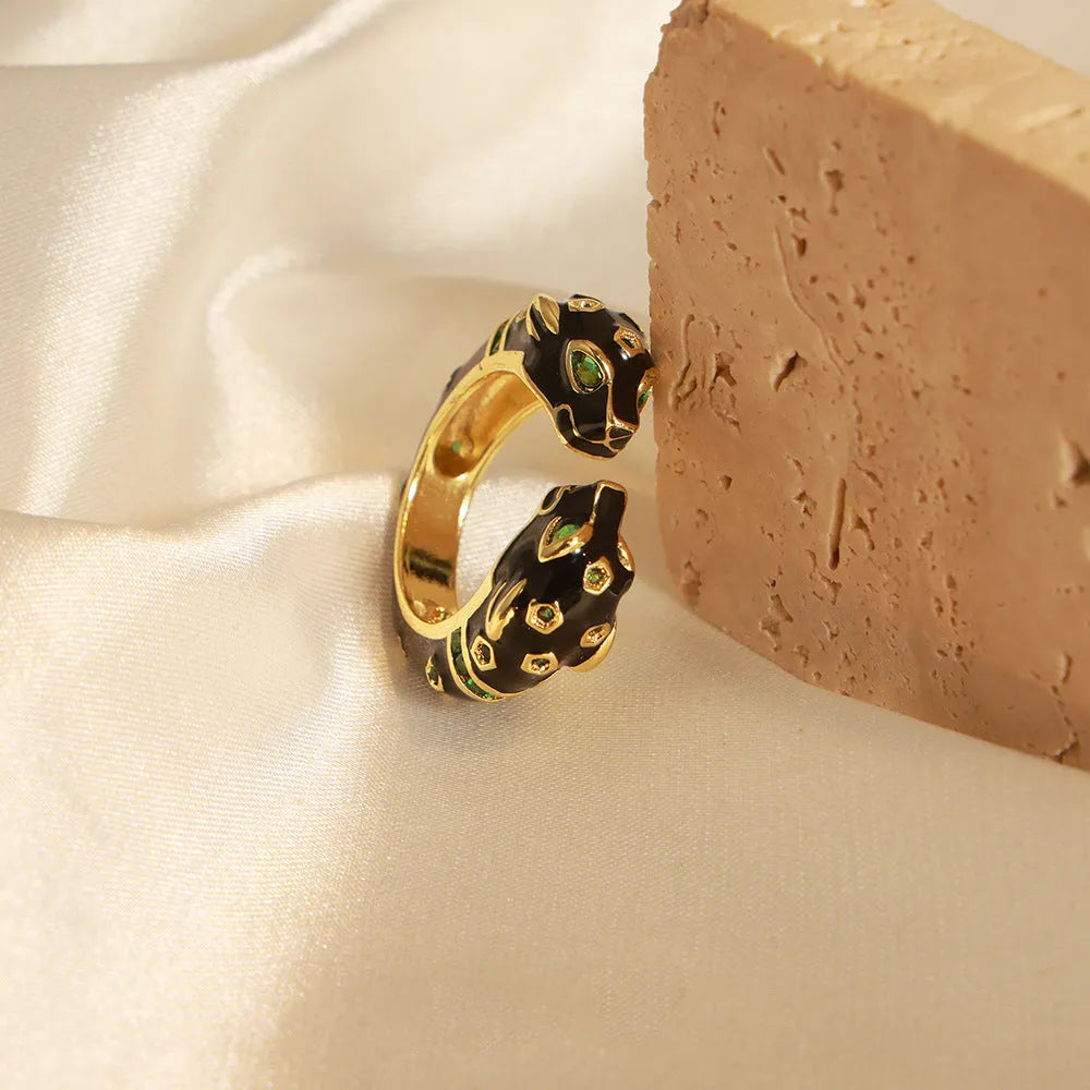 Black cheetah pattern geometric open ring for women in No 7 size