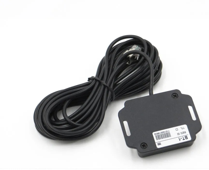 Solar charge controller for 12V/24V systems with 20A discharge and 100V panel voltage capacity