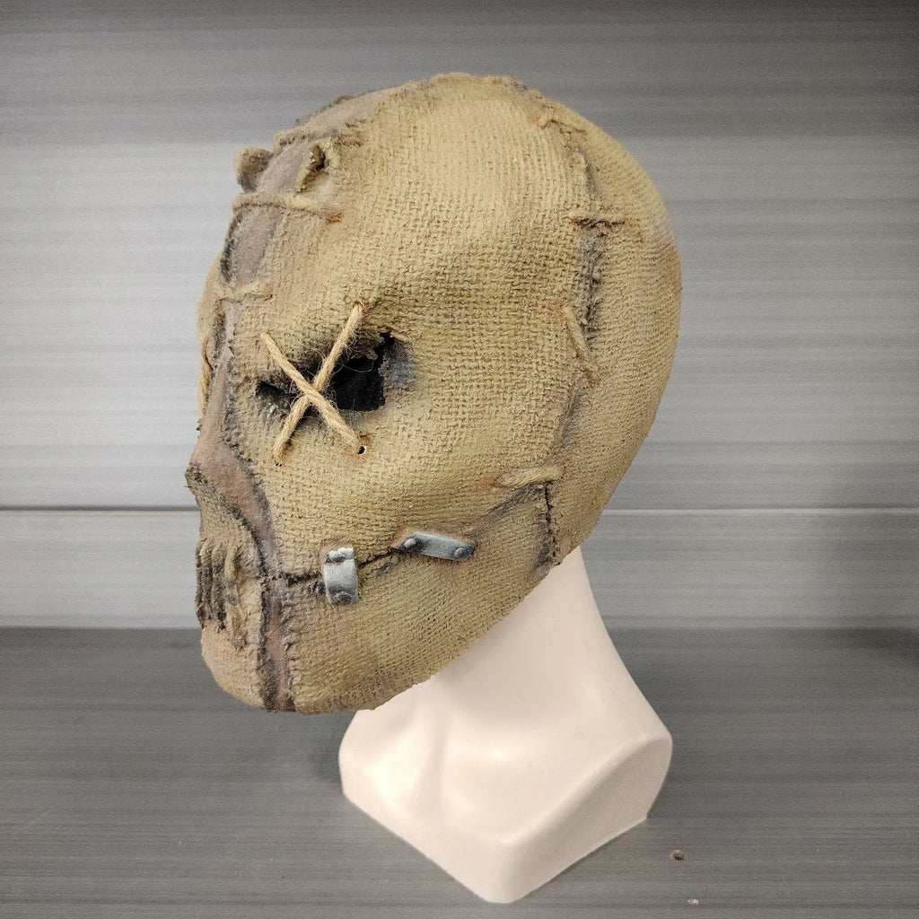 Scar skull latex horror mask for Halloween costumes measuring 31cm by 25cm
