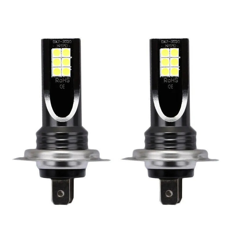 A single H7 110W LED fog light bulb with aluminium housing and 12 SMD LEDs.