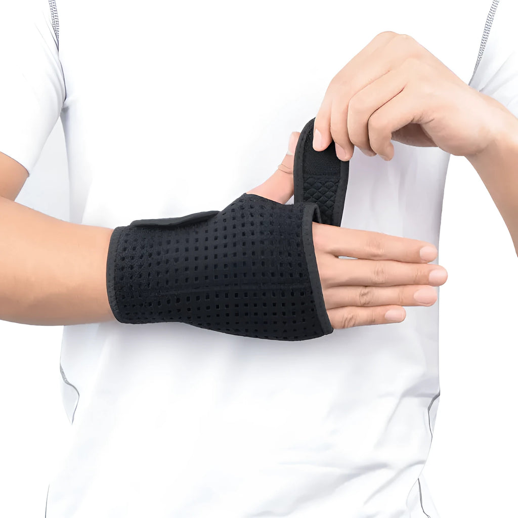 Men's neoprene and aluminium plywood joint tendon sheath fixed support gloves for sports.