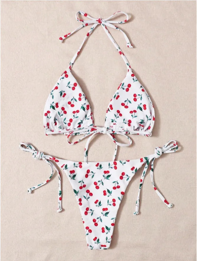 Split halter bikini set with backless briefs in solid colour with nylon lining