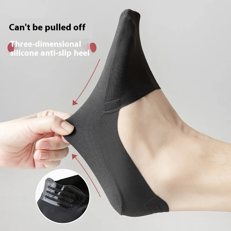 Men's low cut invisible seamless socks in seven colours with pure cotton soles