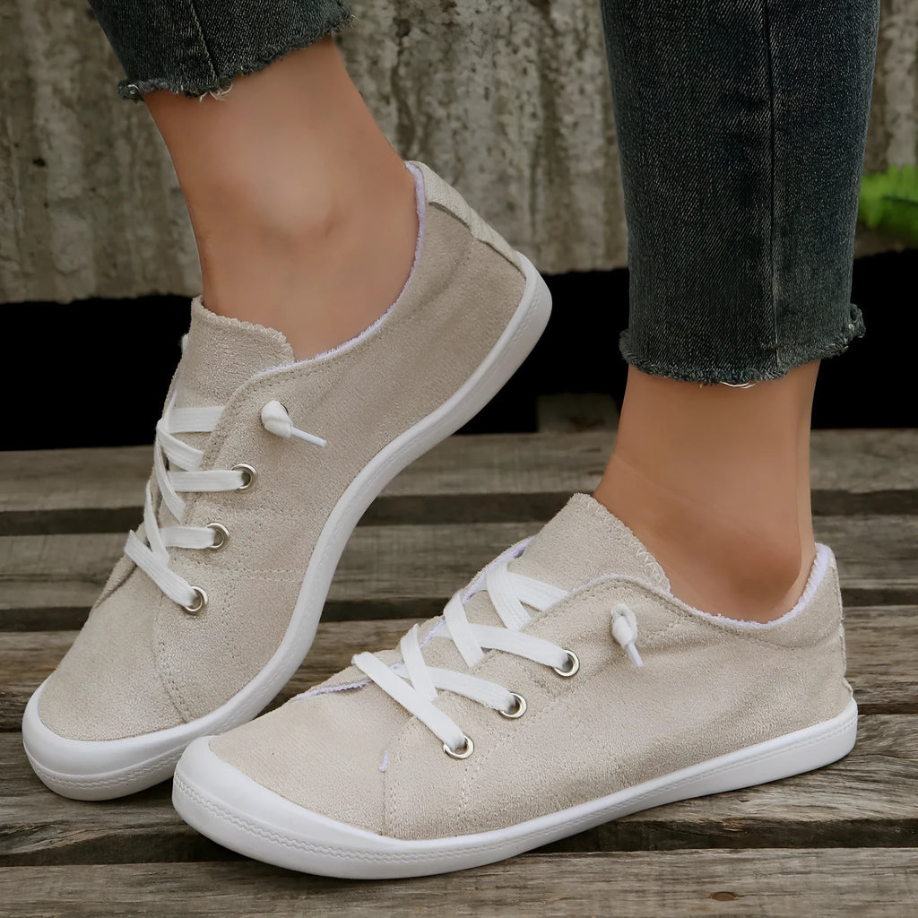 Women's creamy white low-top fabric casual sneakers with rubber sole
