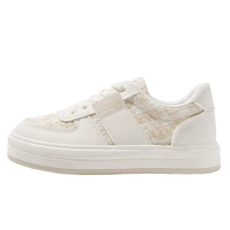 Beige plaid platform leisure sports shoes with white rubber sole and front lace-up fastening.