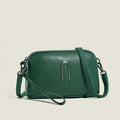 Women's genuine leather shoulder bag in horizontal square shape measuring 19x13x6 cm