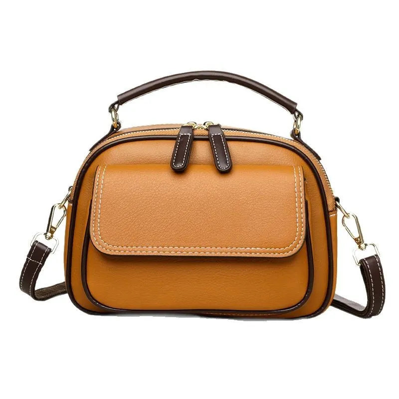 Women's cross-body shoulder bag with double adjustable straps in horizontal square design