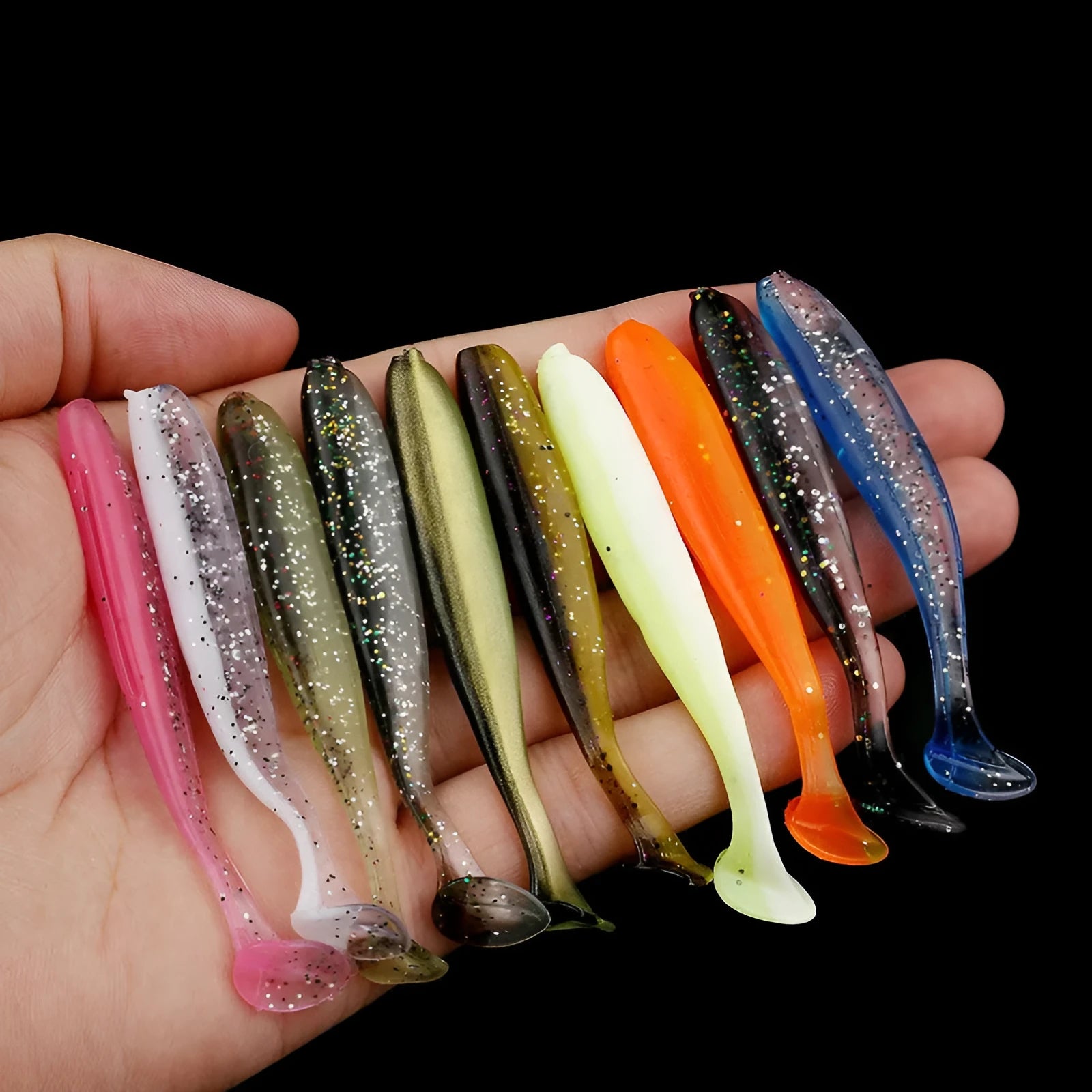 Two-colour soft PVC bionic fishing lure 7cm 2g for ocean and lake fishing