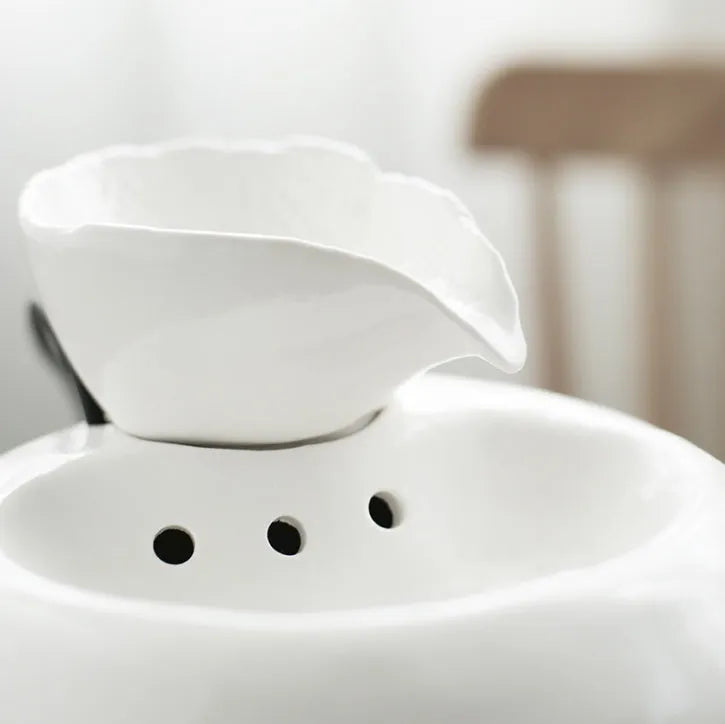 White and pink porcelain leaf automatic cat water dispenser with EU or US plug option