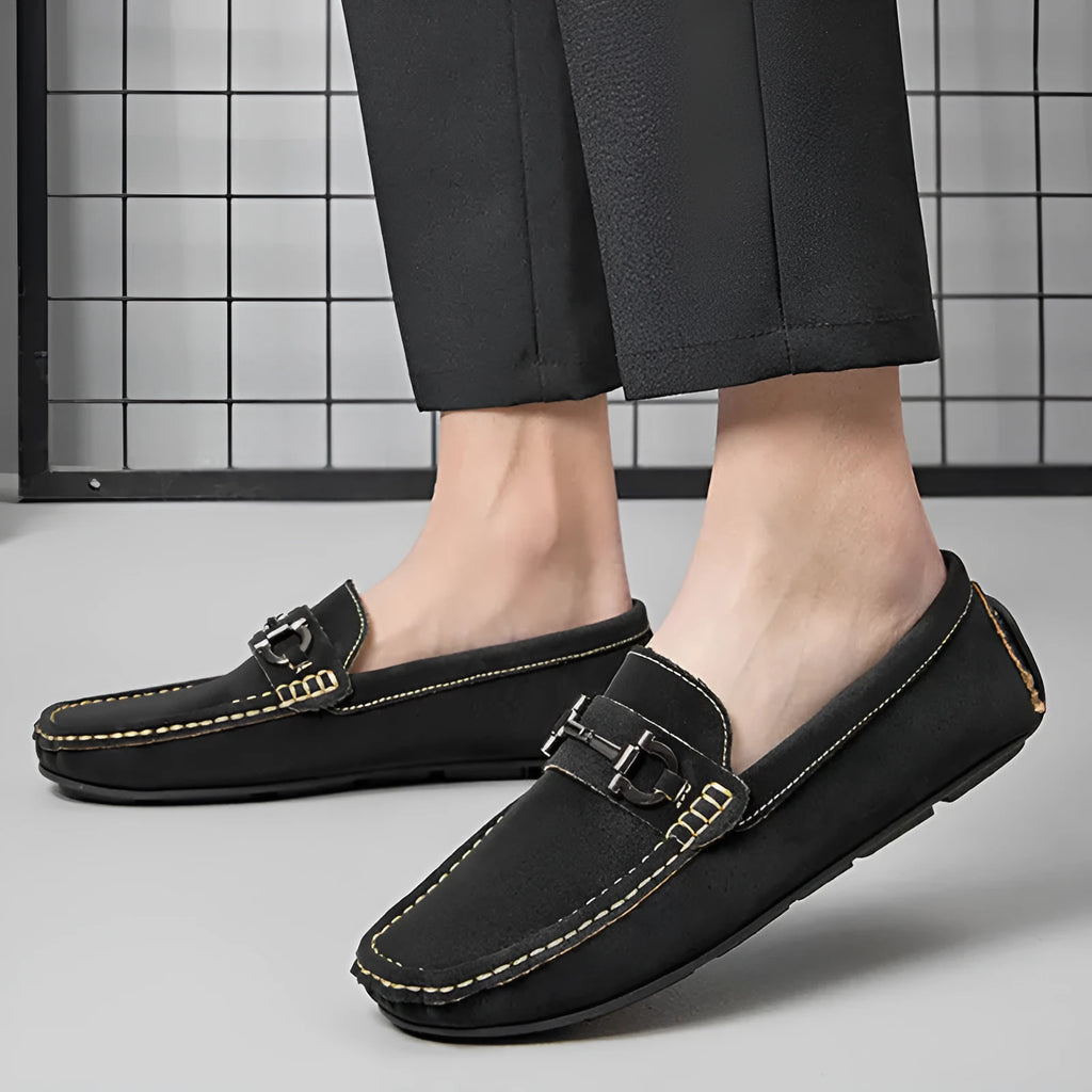 Men's casual leather loafers with round toe and rubber sole in beige, black and brown colour options