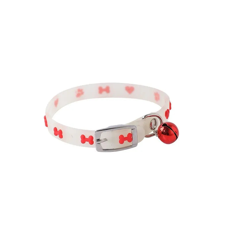 Meow Xinbao luminous cat collar with adjustable silicone chain and metal bell