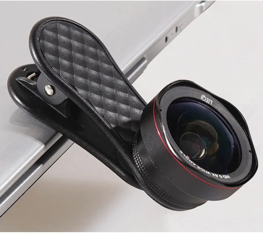 Mobile phone lens kit with 0.6X wide-angle and 15X macro lenses with clip attachment