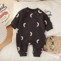 Cotton long-sleeve baby jumpsuit in apricot with single-breasted closure for spring autumn wear