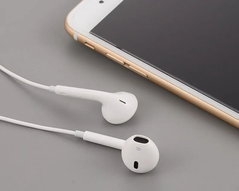 Wireless Bluetooth headset compatible with iPhone 7 and 6 models in black, white, gold, or silver.
