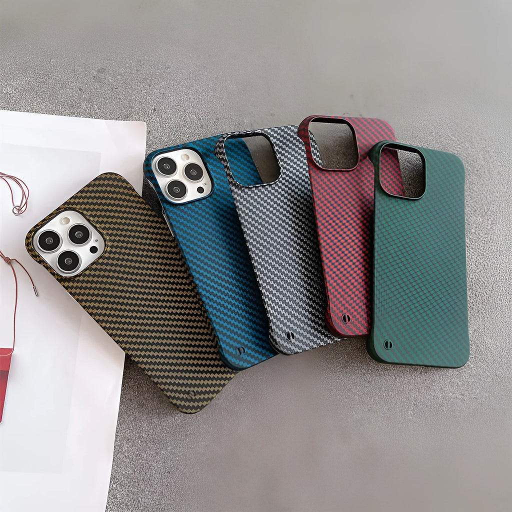 Frameless carbon fiber pattern hard shell phone case with kickstand for iPhone 16 Pro Max, silver colour, PC material, plaid design
