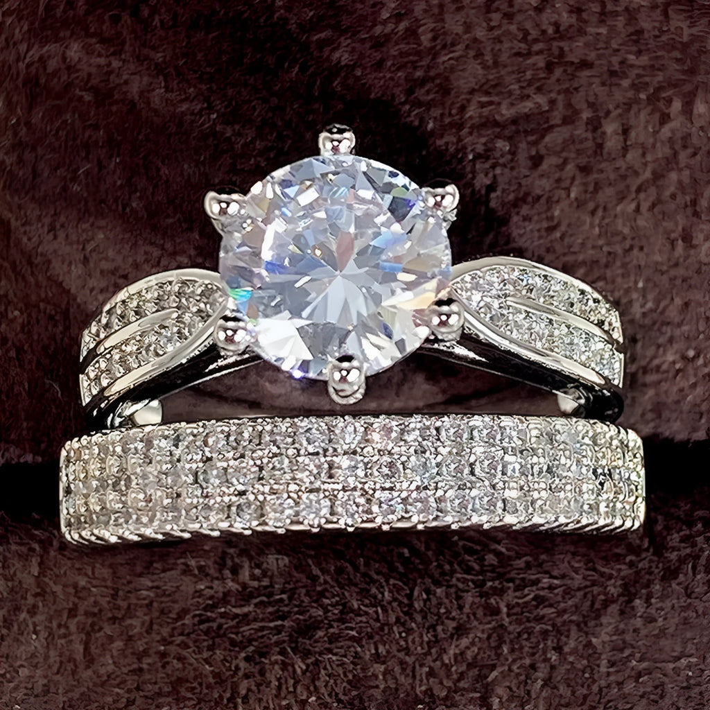 White gold colour alloy combined wedding ring and simple geometric bracelet.