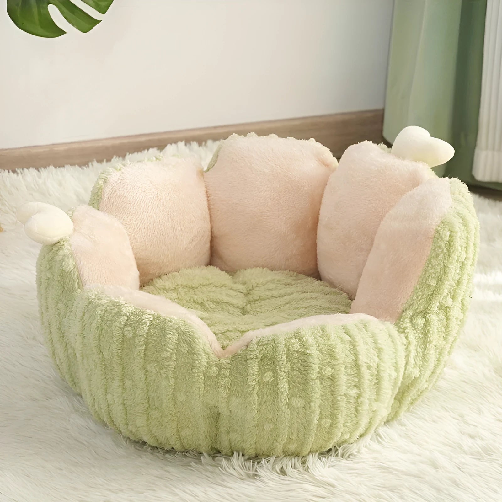 Green cactus-shaped cat litter kennel with soft plush fabric for pets
