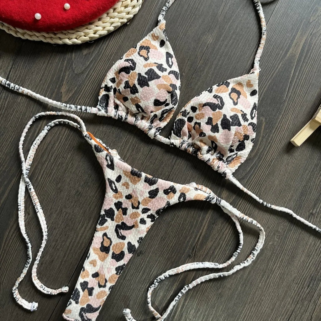 Women's printed bikini swimsuit with quick-drying fabric in European style