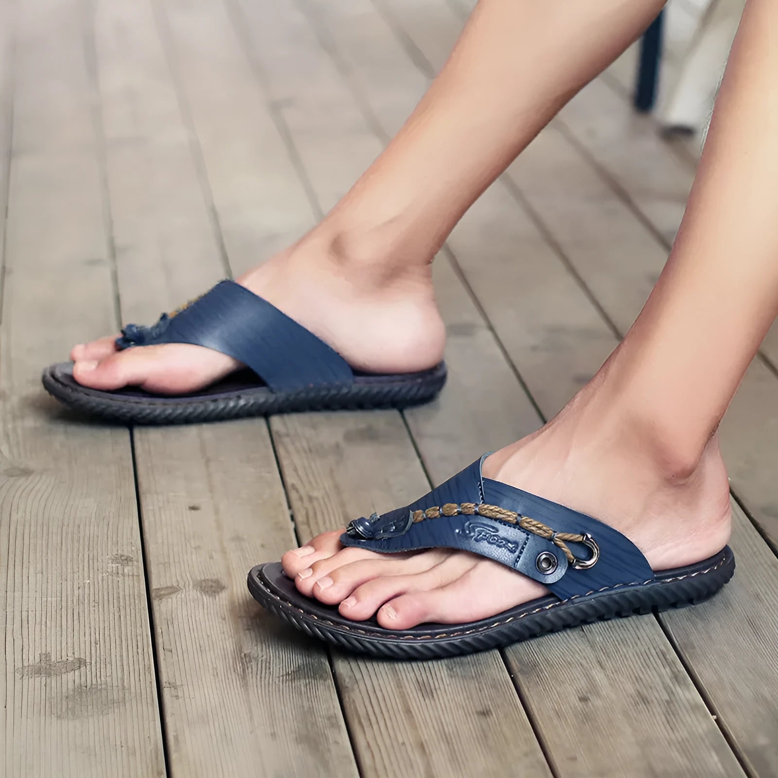 Men's non-slip lightweight slippers in black, blue, khaki, or light brown colours