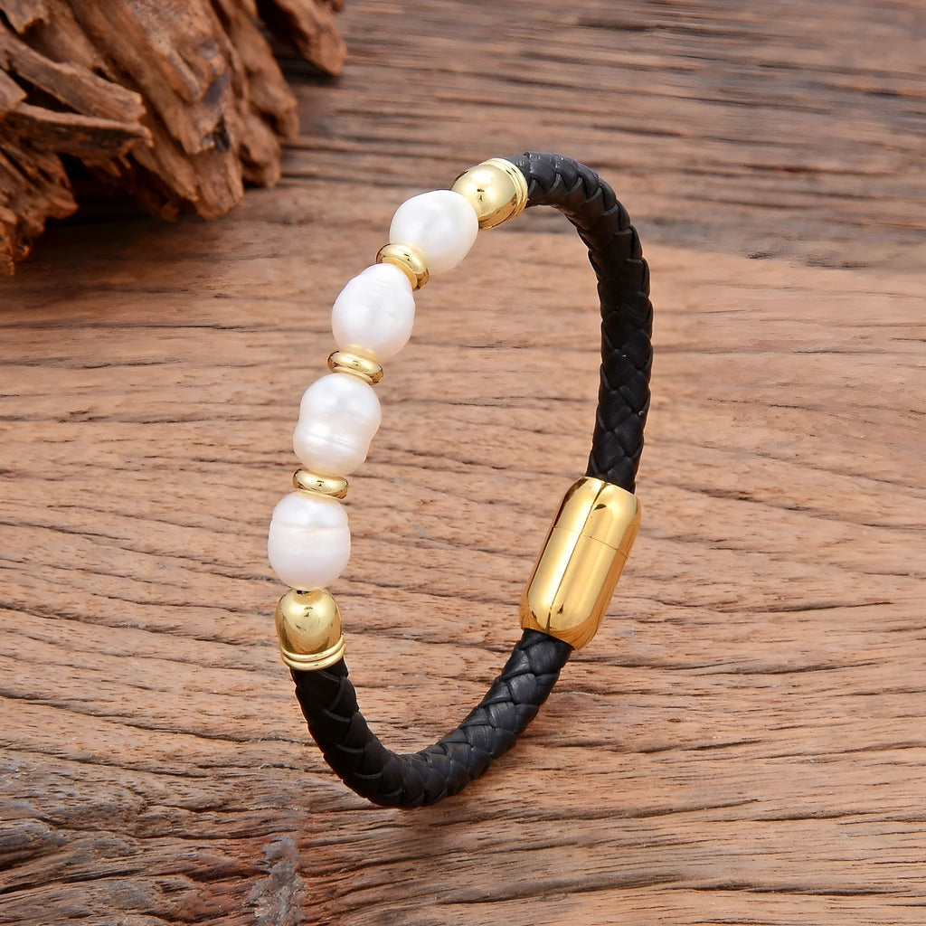 Unisex leather bracelet with irregular shaped pearls in Korean style design