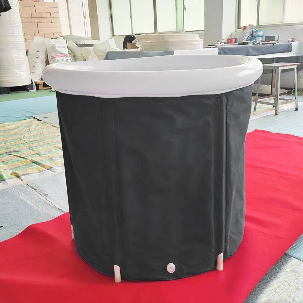 Black inflatable PVC ice bath tub with weather lid for cold therapy