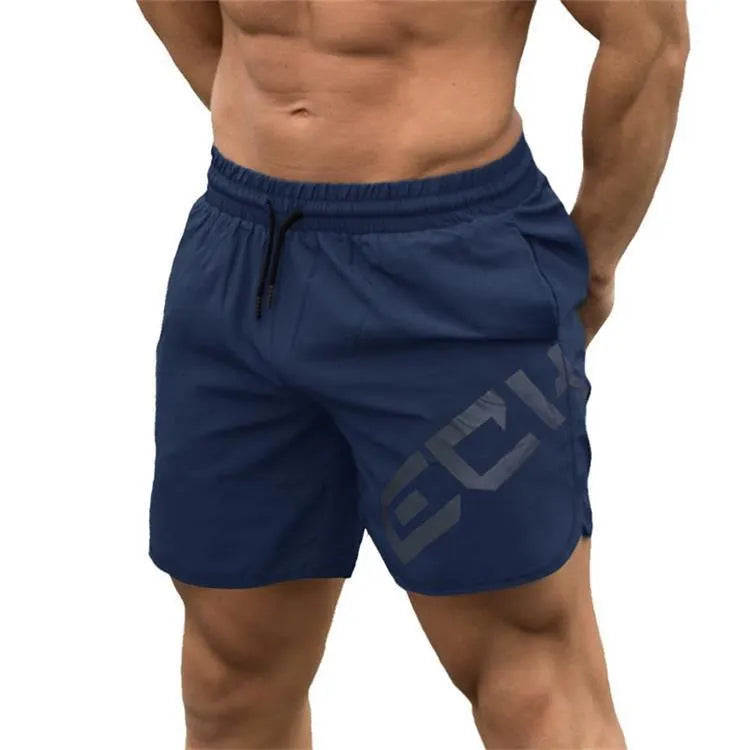 Men's knee-length quick-dry training shorts in nylon fabric for summer running and sports