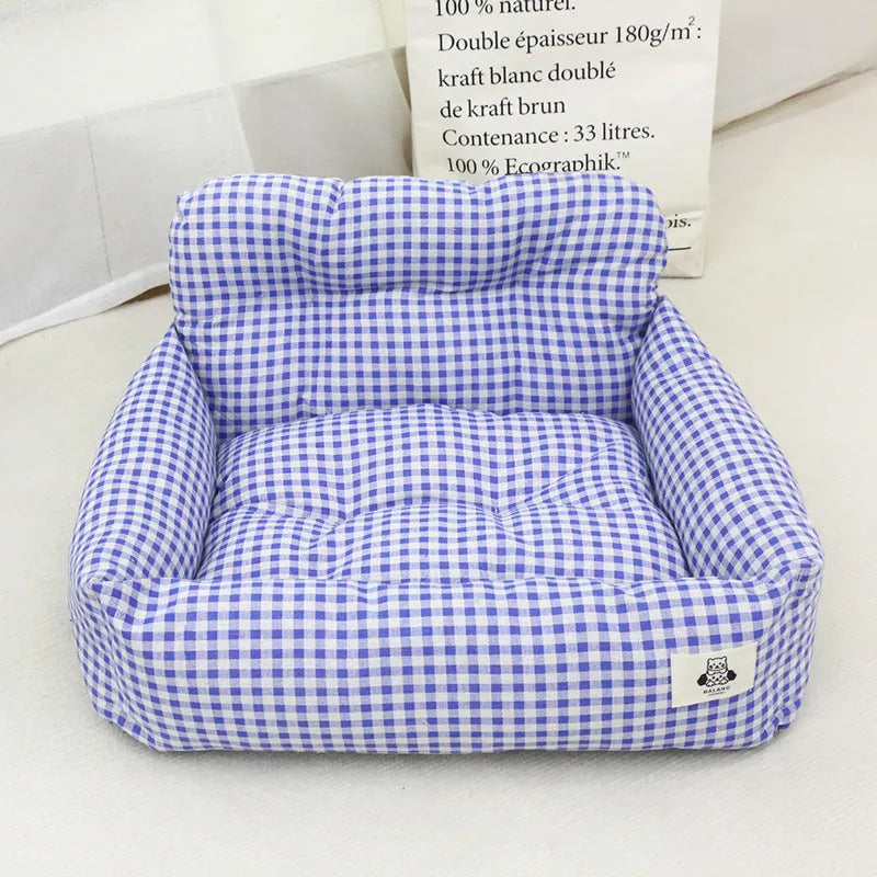 Car-mounted stain-resistant cloth pet nest for dogs in blue plaid and grey colours