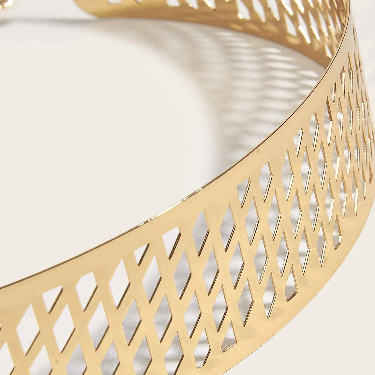 Gold iron waist ring belt with detailed lantern design, 4.5cm wide with alloy hook buckle.