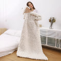Hand-woven white wool and chenille blanket 100x200cm thick 6cm on a bed