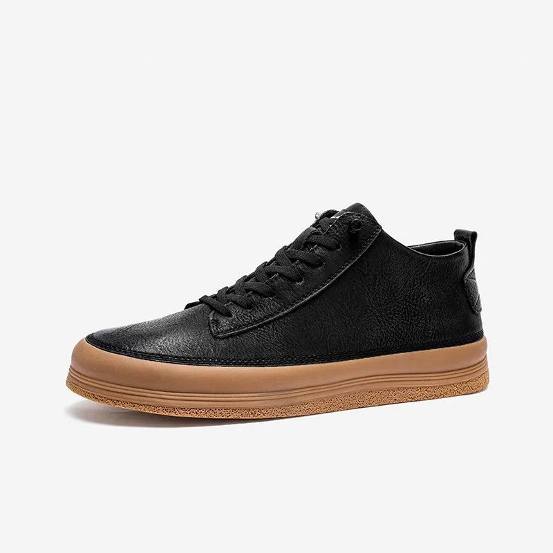 Men's black casual leather shoes with a round toe and lace-up front on a white background.