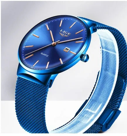 Men's stainless steel wristwatch with 40mm dial and leather strap
