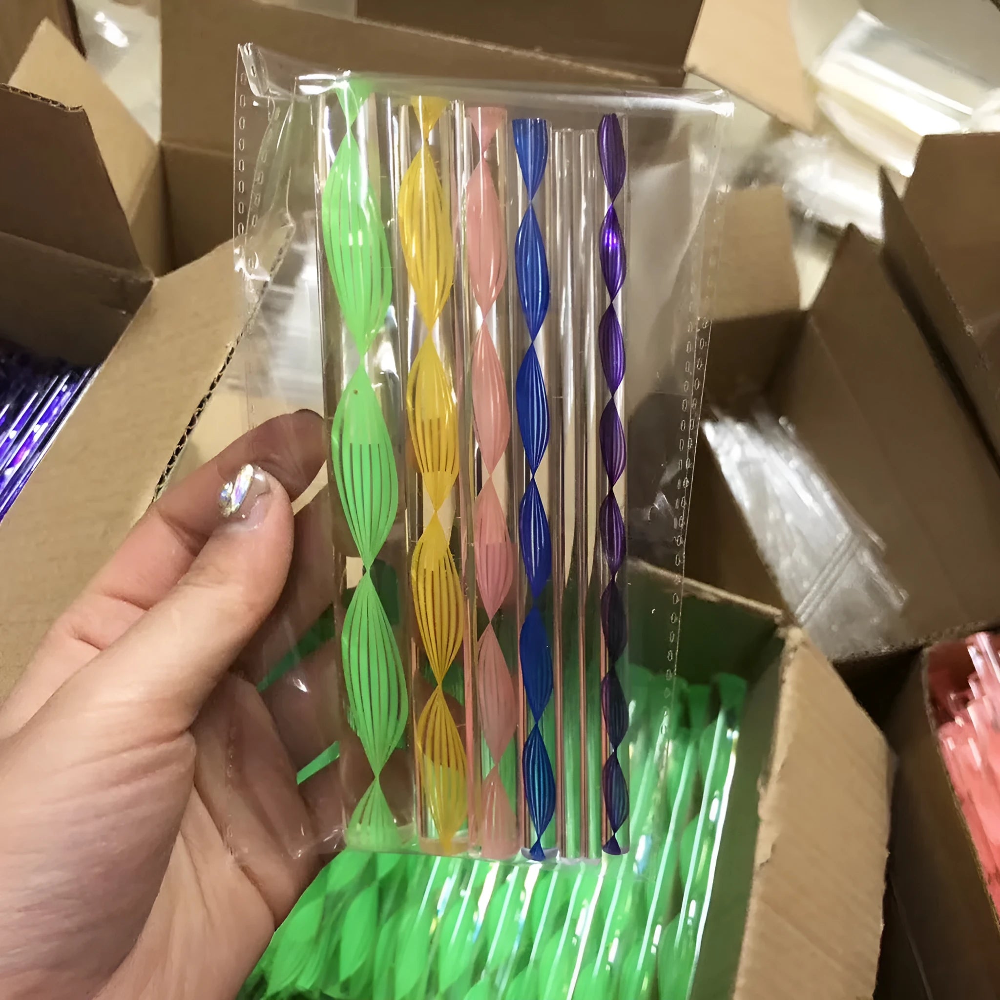 Pottery tool set with acrylic modelling tools, stainless steel trimming tools and plastic shaping ribs in blue storage bag