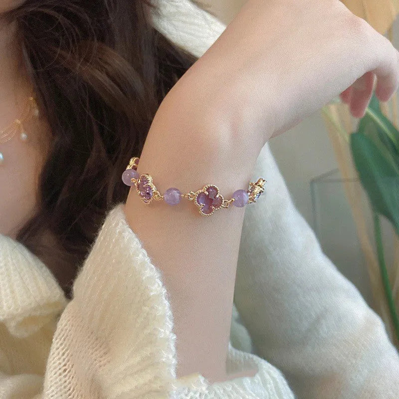 Women's artificial amethyst bracelet with U-shaped design and four-leaf clover charm