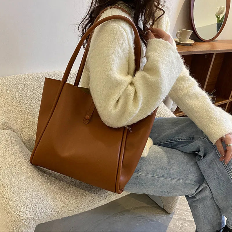 Casual large capacity PU tote bag for women in khaki with included wallet