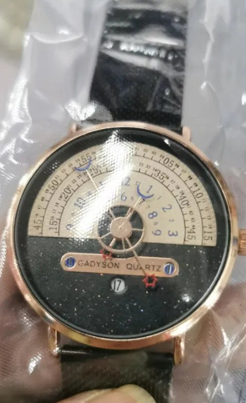 Gold or silver mens sports watch with 40mm round dial and stainless steel strap
