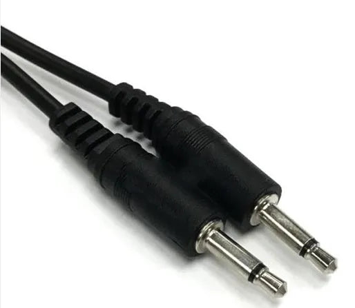 3.5 mm audio extension cable 1 metre length with male and female connectors
