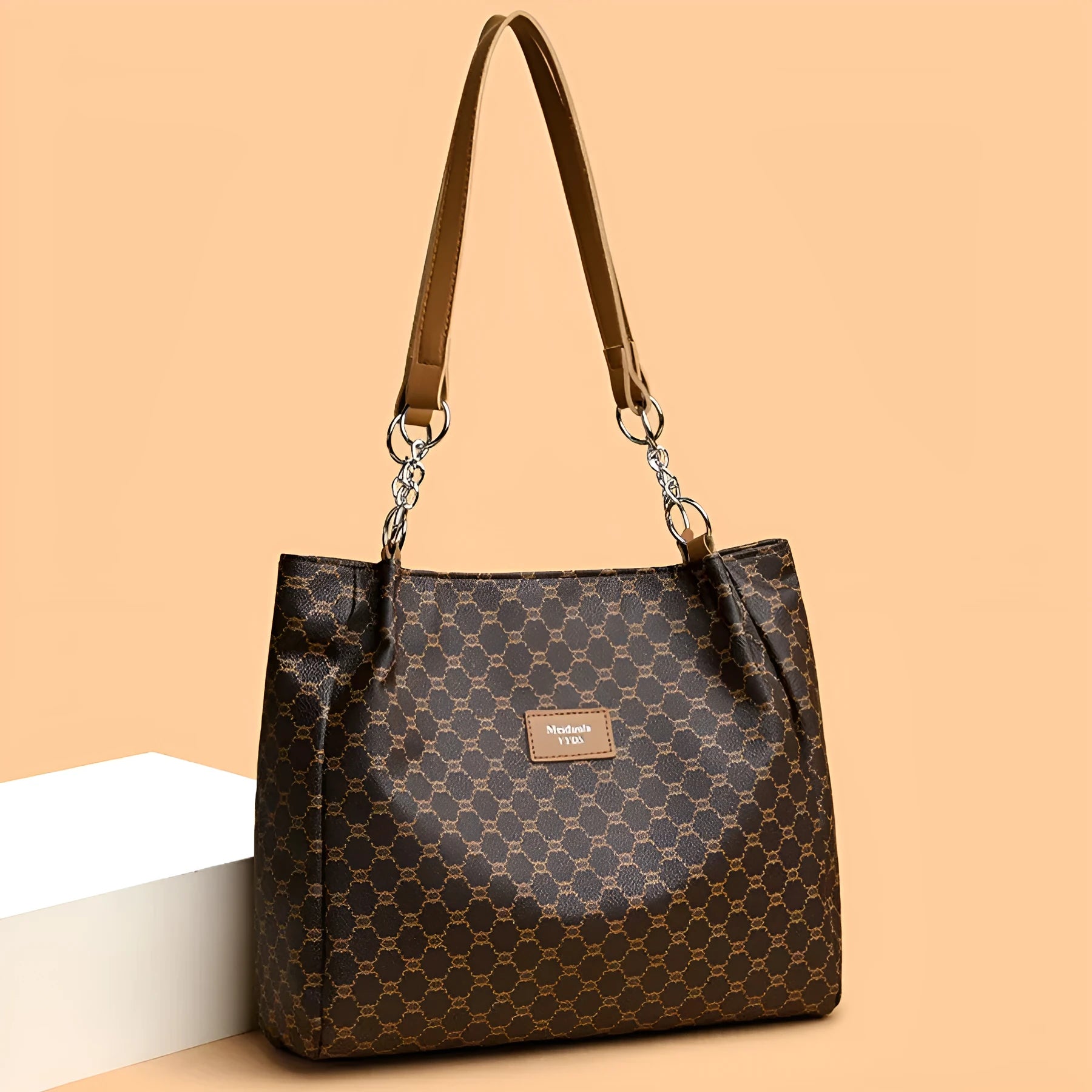 Women's retro fashion handbag in soft brown PU leather with polyester lining.