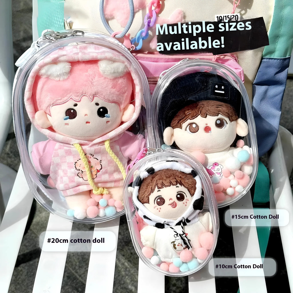 A 17cm avocado green PVC cube storage bag with a keychain for dolls and postcards.