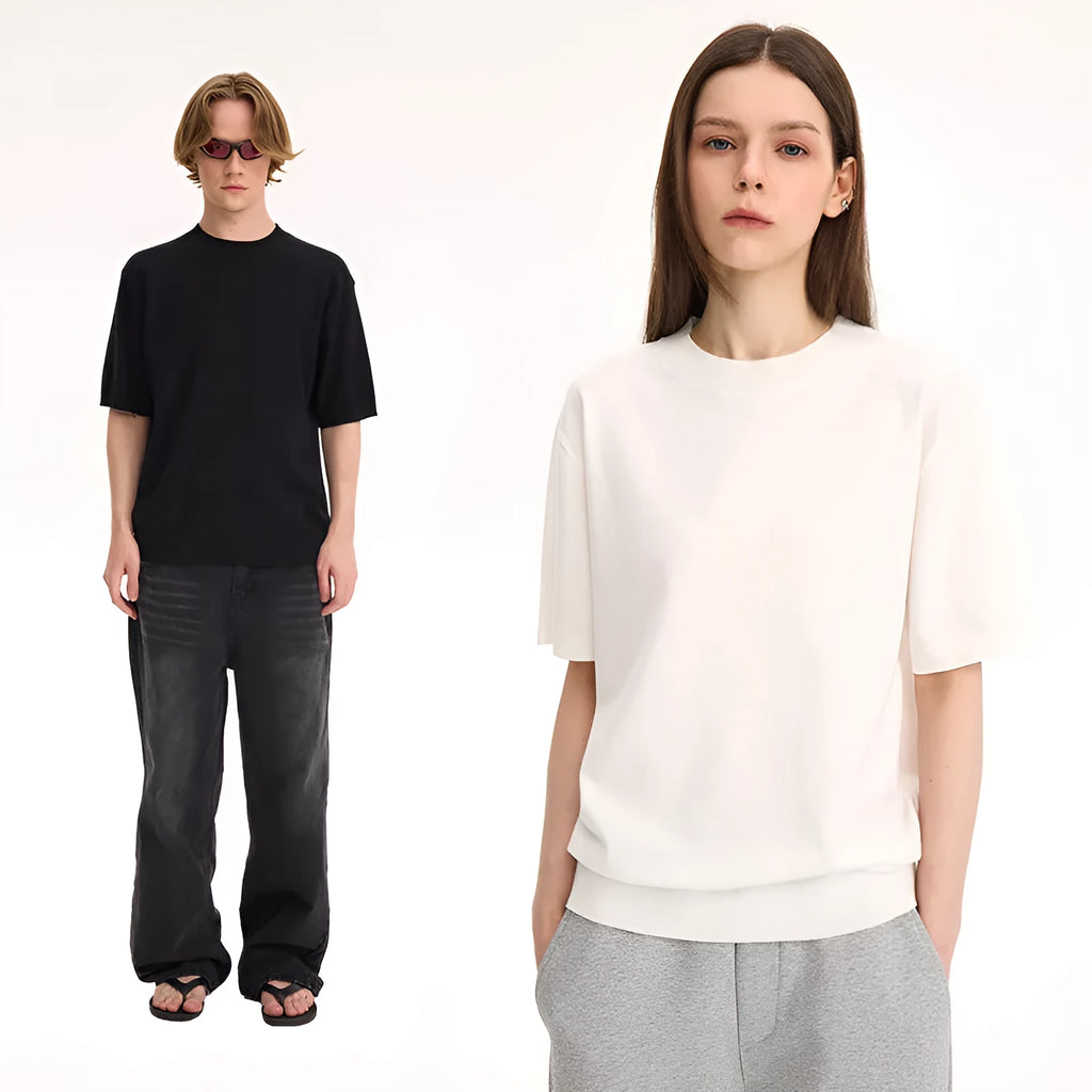 Fanio Velvet short-sleeved T-shirt in solid colour, shown in Black, Gray, and OFF White options.