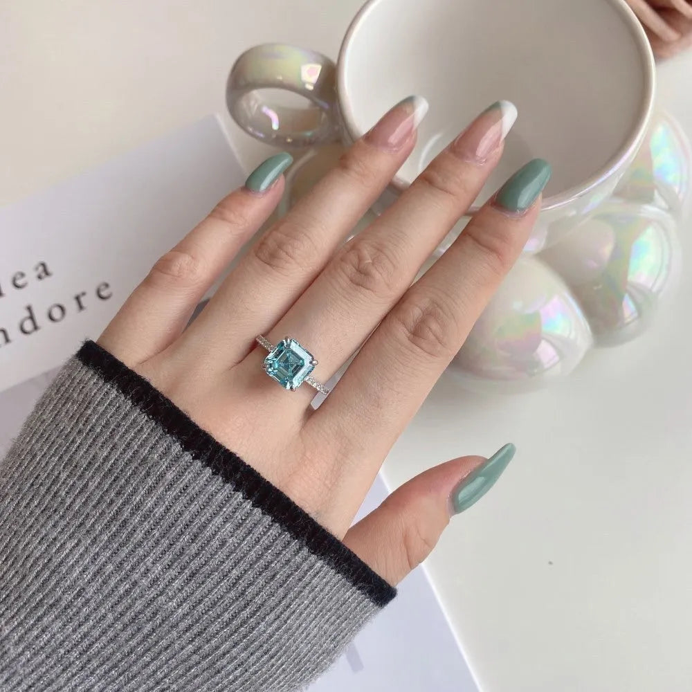 S925 silver ring with 4 karat square pagoda cut aquamarine stone in geometric style