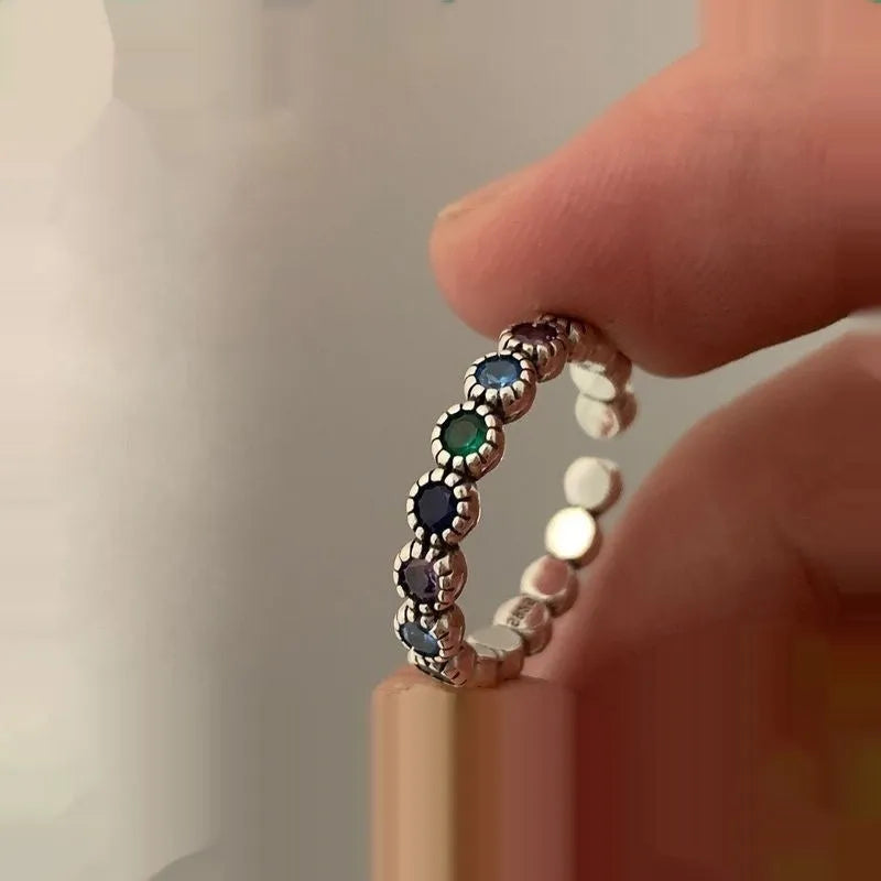 Women's adjustable geometric ring with colourful zircon in retro silver finish