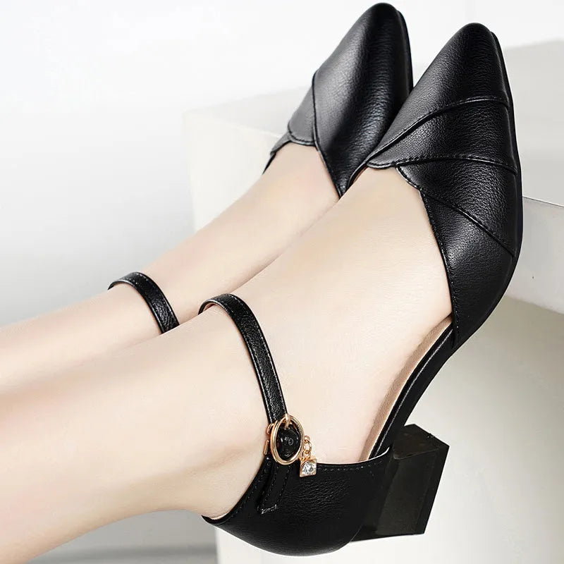 Women's high heel sandals with square toe and buckle, available in black or apricot with 4cm or 7cm heels