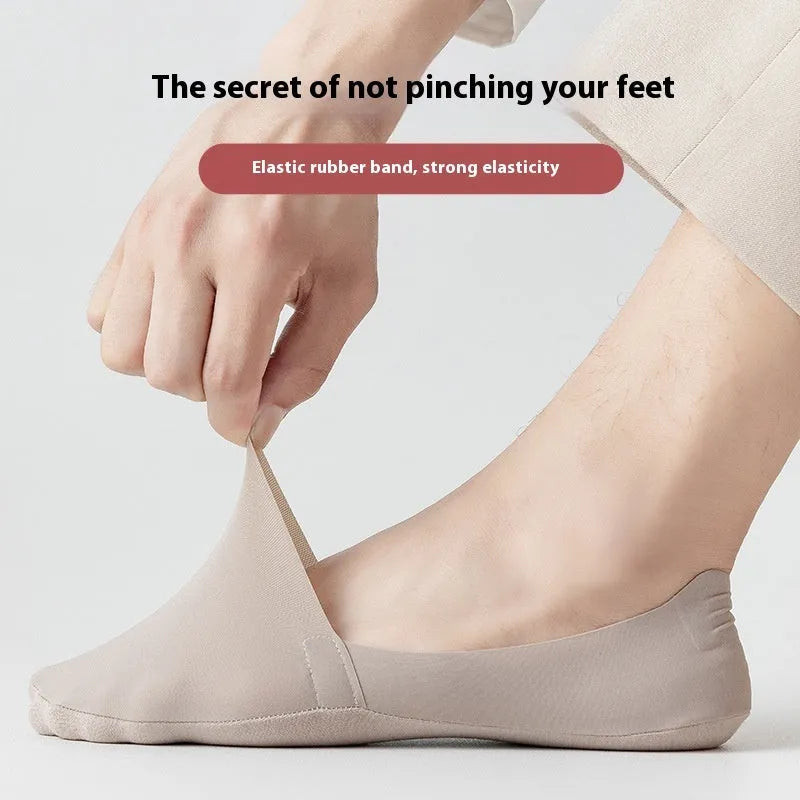 Men's low cut invisible seamless socks in seven colours with pure cotton soles
