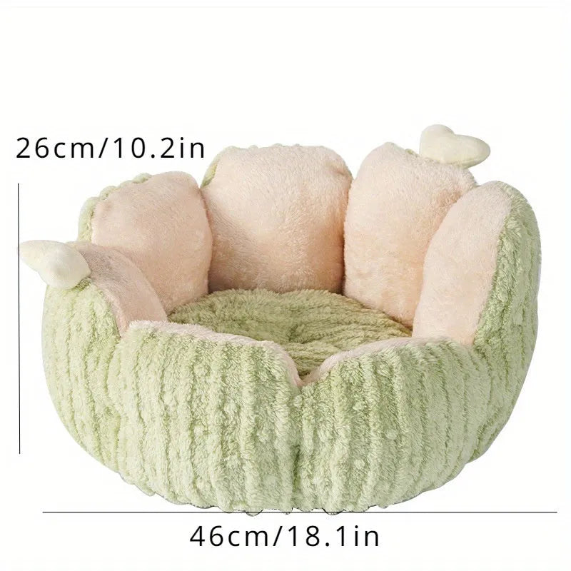 Green cactus-shaped cat litter kennel with soft plush fabric for pets