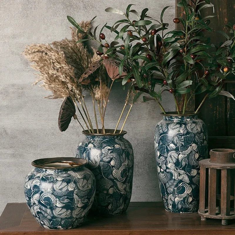 New Chinese retro artistic ceramic vase with dried flowers and decal decoration, available in three sizes