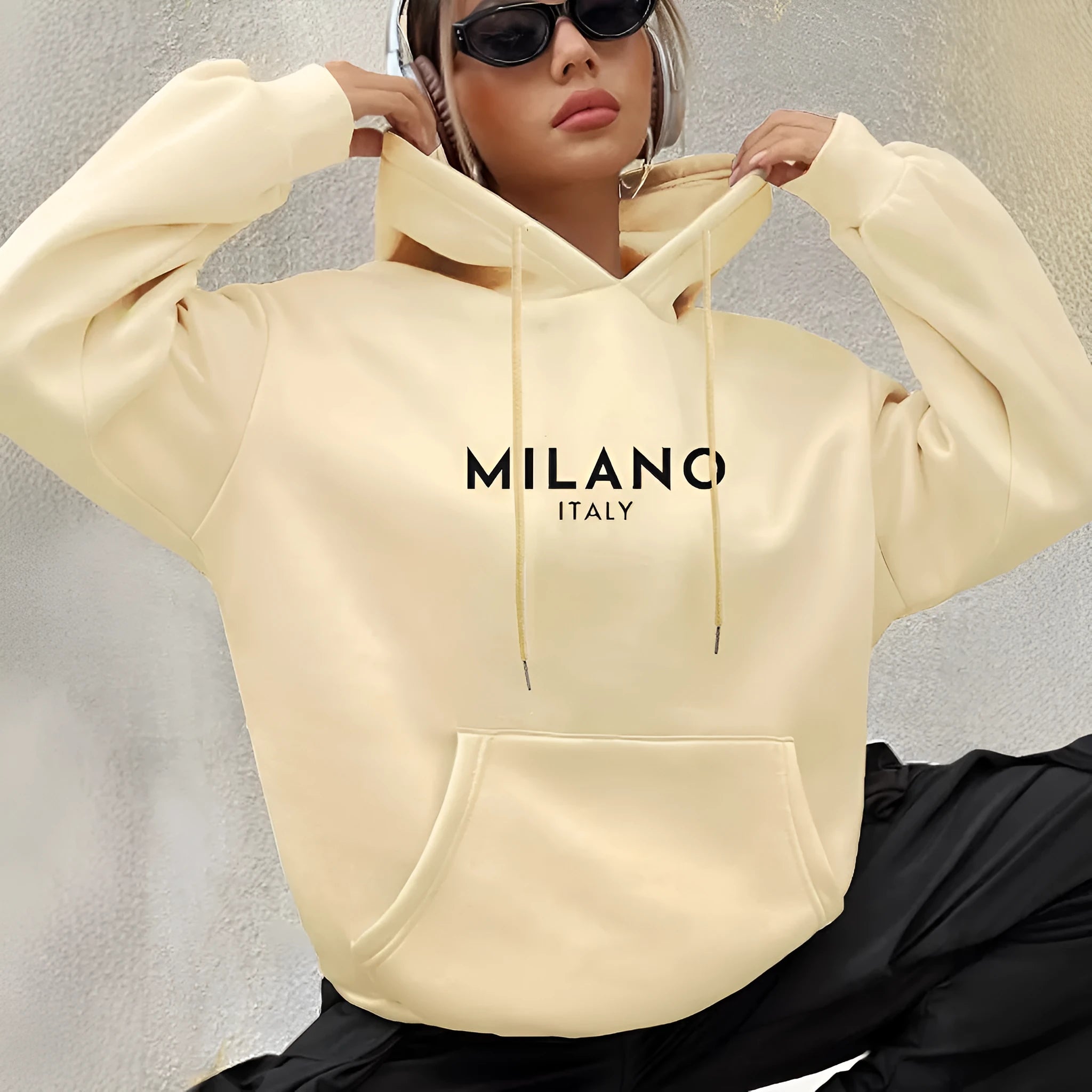 Casual Long Sleeved Printed Kangaroo Pocket Hoodie for Men Youths Polyester Pullover Hooded Sweatshirt Loose Fit Black White Light Gray Kagi S M L XL XXL XXXL XS Four Seasons Leisure Wear