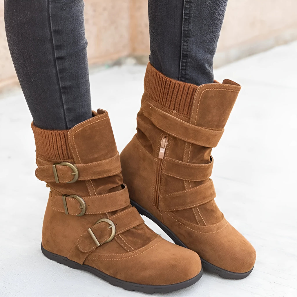 Casual winter boots with round toe, flat heel, cotton lining, available in black, brown, grey, red