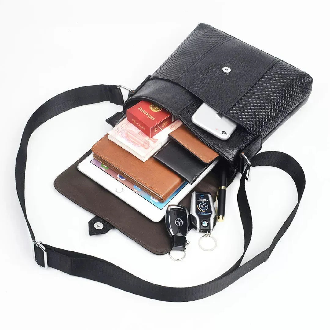 Genuine leather men's crossbody bag black top grain cowhide 26x23x5cm for business travel